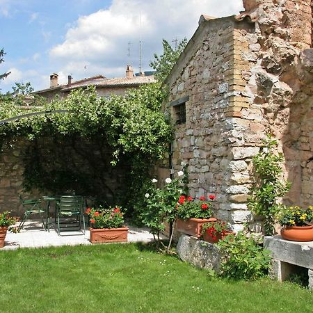 Апартаменты Il Turrione Ассизи Экстерьер фото